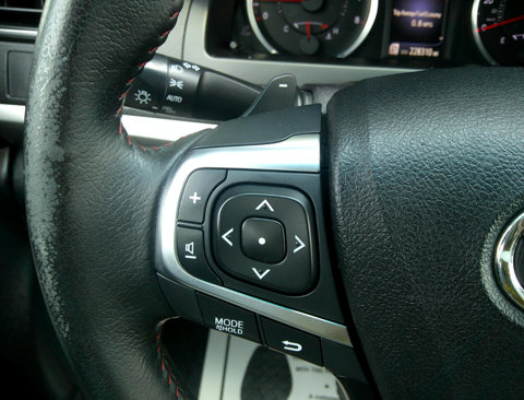 Used 2015 Toyota Camry XLE image 22