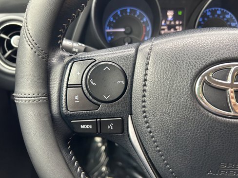 Used 2017 Toyota Corolla iM image 17