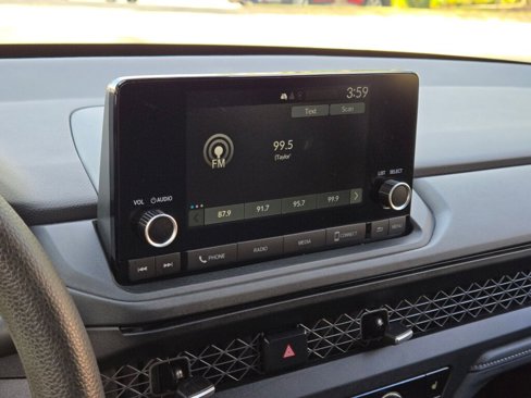 Used 2024 Honda Accord EX image 30
