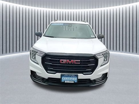 Certified 2023 GMC Terrain SLE w/ Elevation Edition image 11