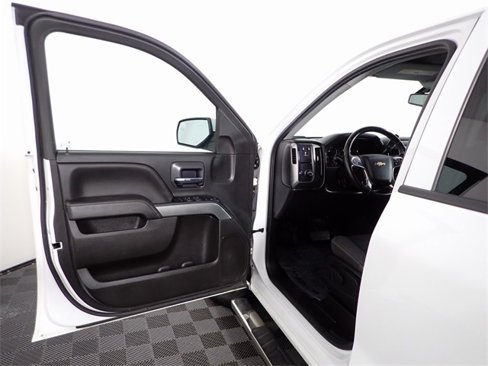 Used 2018 Chevrolet Silverado 1500 LT image 15