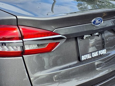 Used 2019 Ford Fusion S image 22