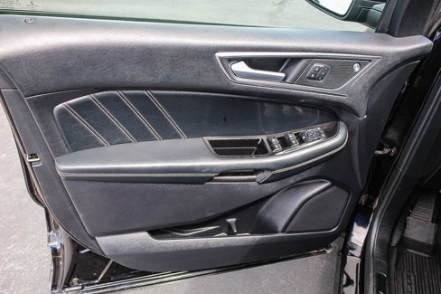 Used 2020 Ford Edge ST w/ Equipment Group 401A image 21