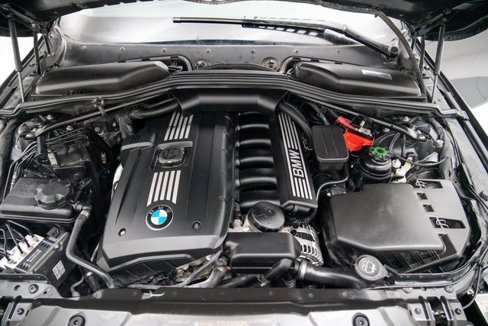 Used 2008 BMW 528xi Sedan image 11