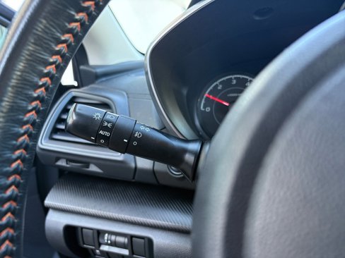 Used 2019 Subaru Crosstrek 2.0i Premium image 19