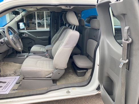 Used 2017 Nissan Frontier S image 9