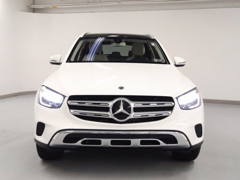 Used 2020 Mercedes-Benz GLC 300 4MATIC image 3