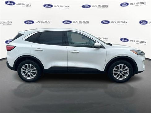 Certified 2020 Ford Escape SE image 1
