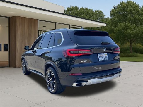 Certified 2023 BMW X5 sDrive40i w/ Parking Assistance Package image 10