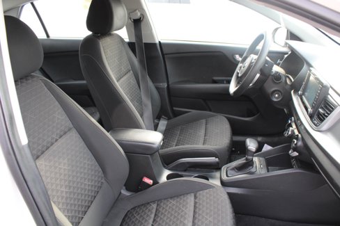 Used 2020 Kia Rio S image 7