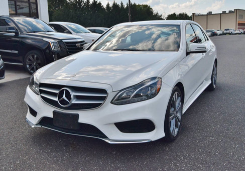 Used 2016 Mercedes-Benz E 350 4MATIC Sedan image 2