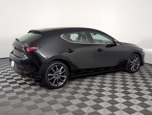 Used 2024 MAZDA MAZDA3 s image 2