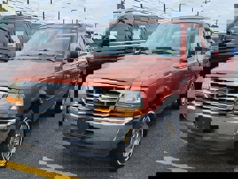 Used 1999 Ford Ranger XL image 1