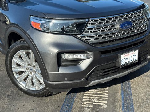 Used 2020 Ford Explorer Limited w/ Class III Trailer Tow Package image 3