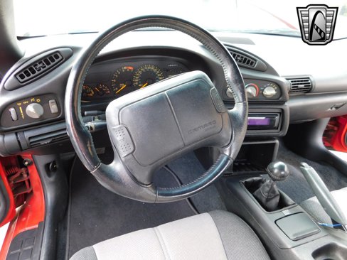 Used 1993 Chevrolet Camaro Z28 image 24