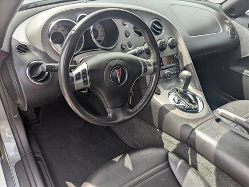 Used 2007 Pontiac Solstice Convertible w/ Premium Package image 10