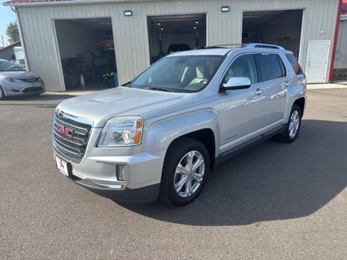 Used 2017 GMC Terrain SLT w/ Open Road Package image 7