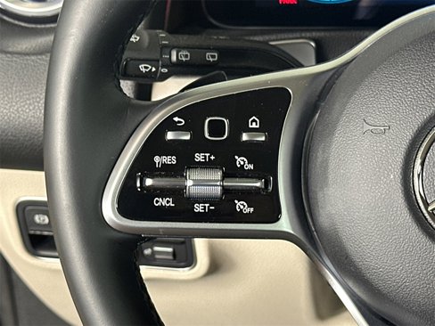 Certified 2023 Mercedes-Benz GLB 250 image 27