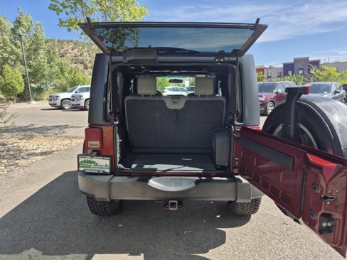 Used 2007 Jeep Wrangler Sahara w/ Dual Top Group image 21