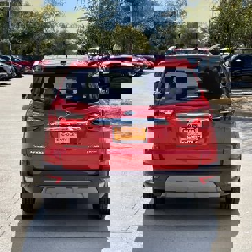 Used 2021 Ford EcoSport Titanium image 5
