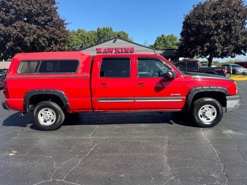 Used 2004 Chevrolet Silverado 2500 LT image 2