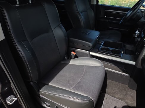 Used 2014 RAM 1500 Sport image 30
