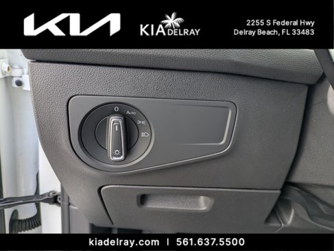 Used 2019 Volkswagen Tiguan SE image 26