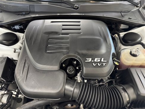 Used 2023 Chrysler 300 Touring L image 22