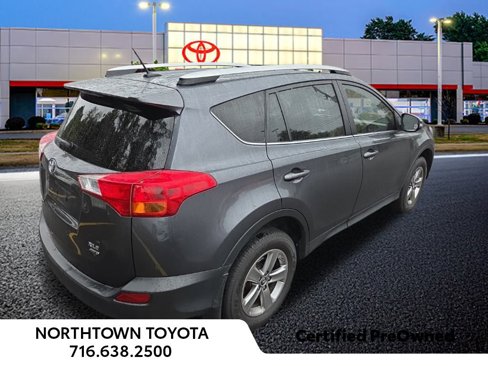 Used 2015 Toyota RAV4 XLE image 7