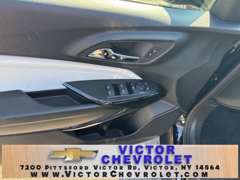New 2025 Chevrolet Trax LT w/ Driver Confidence Package image 12