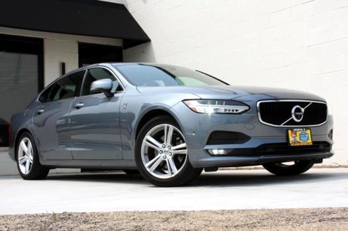 Used 2018 Volvo S90 T5 Momentum w/ Convenience Package image 4
