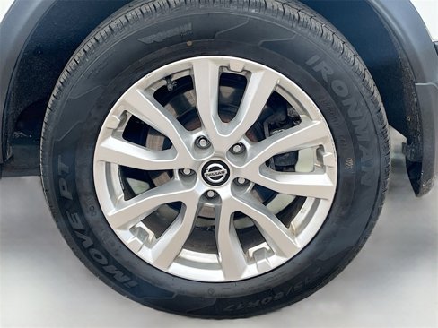 Used 2021 Nissan Rogue Sport S image 28
