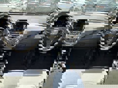 Used 2021 Chevrolet Malibu LT image 16