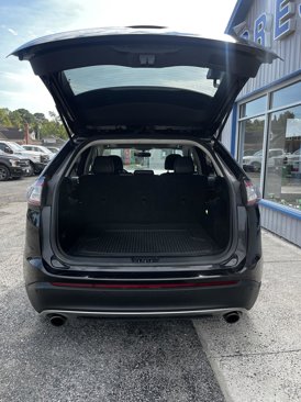 Used 2015 Ford Edge SEL w/ Equipment Group 201A image 9