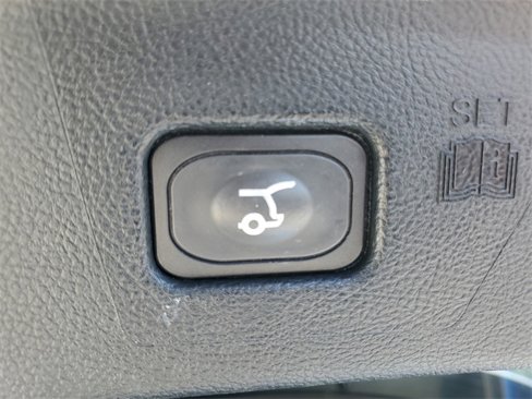 Used 2018 Ford Edge SEL w/ Equipment Group 201A image 11