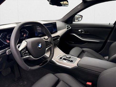 Used 2025 BMW 330i xDrive Sedan image 15