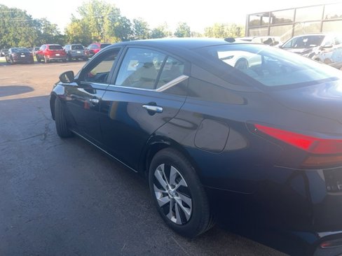 Used 2020 Nissan Altima 2.5 S image 5