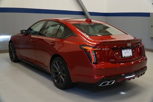 Used 2021 Cadillac CT5 V w/ Platinum Package image 3