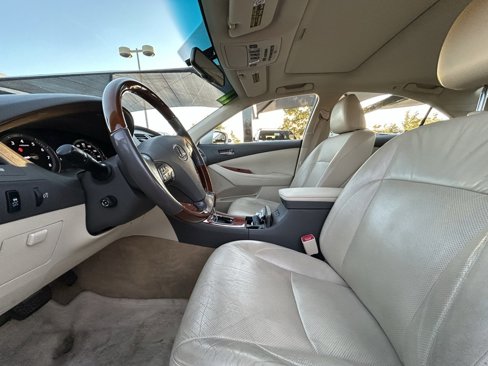 Used 2011 Lexus ES 350 image 12
