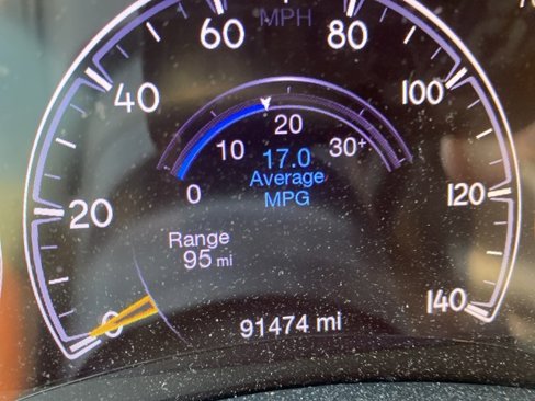 Used 2018 Jeep Grand Cherokee Altitude image 12