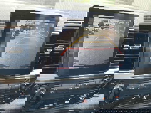 New 2026 Hyundai Venue SE image 14