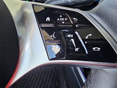 New 2025 Mercedes-Benz GLB 250 image 21