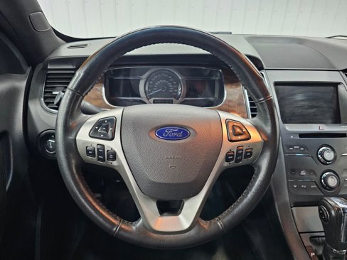 Used 2014 Ford Taurus Limited image 10