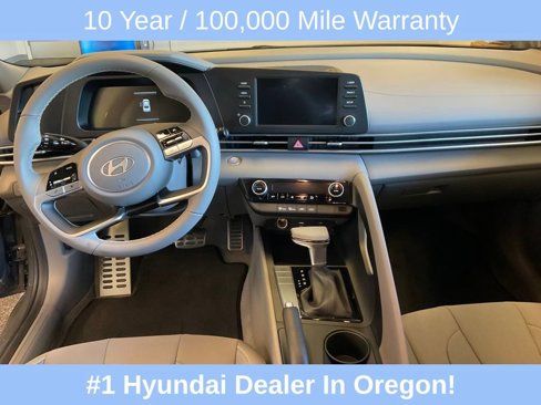 New 2025 Hyundai Elantra Sport image 13