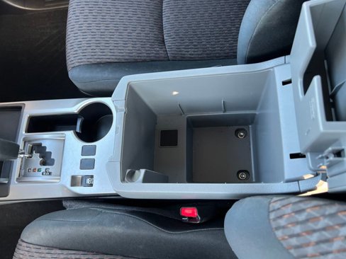 Used 2013 Toyota 4Runner SR5 image 27