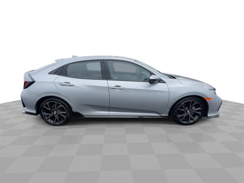 Used 2018 Honda Civic Sport Touring image 9