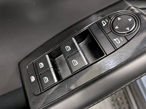 Certified 2022 MAZDA CX-30 AWD 2.5 Turbo S image 9