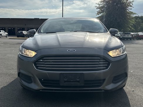 Used 2013 Ford Fusion SE image 12