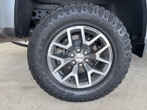 Used 2021 GMC Canyon AT4 image 38