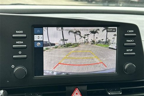 Used 2025 Hyundai Elantra Sport image 19